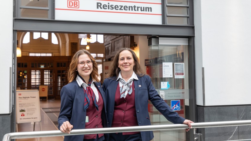 Janina Küfne und Julia Schelhorn - Silbermedaillen-Gewinnerinnen Eisenbahner mit Herz 2022